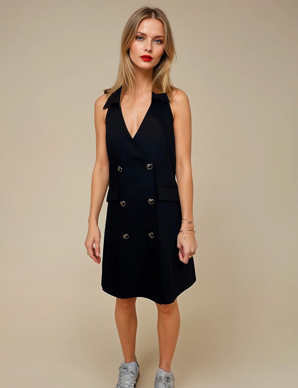 Robe blazer sans manches noire