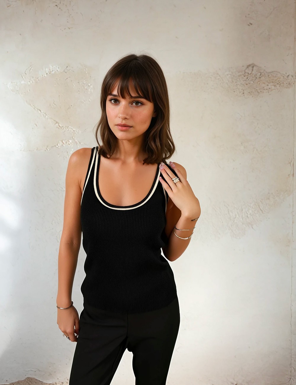 Black ribbed tank top with contrast trim