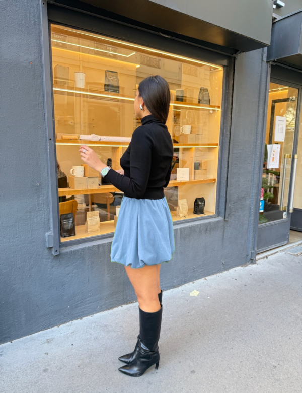 vue côté jupe bouffante mini bleue