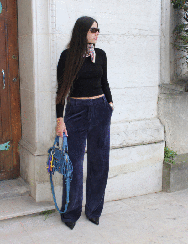 6 Pantalon velours côtelé bleu marine femme Ambre Concept Store