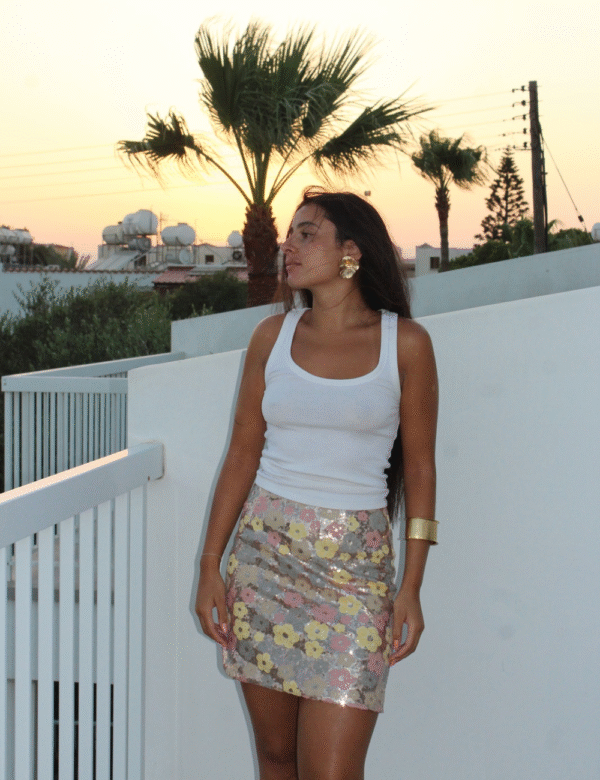 Untitled design - 9 Jupe courte brodée sequins floraux femme élégante Ambre Concept Store