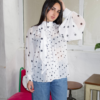 Blouse blanche pois portée look chic